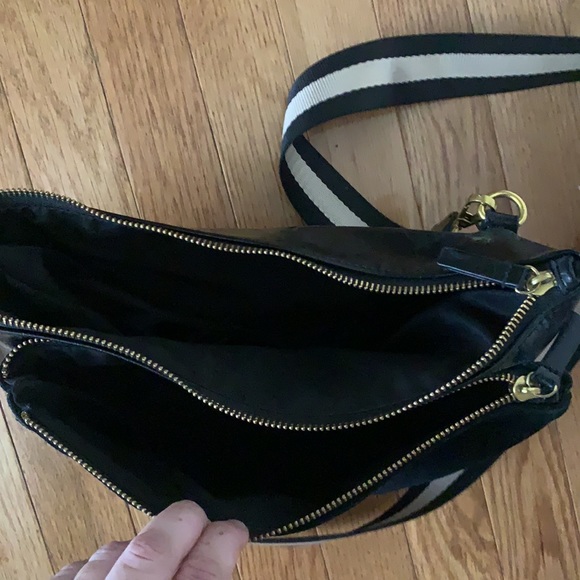 Anthropologie purse. - Picture 5 of 5